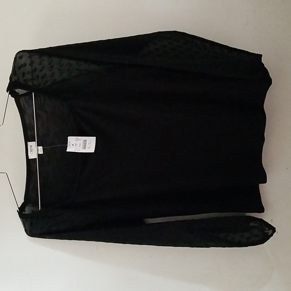 Black long sleeves top